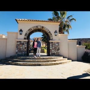 Meet your Posher, Adam